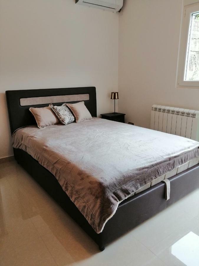 Studio Apartman Irena1 Bijela Luaran gambar