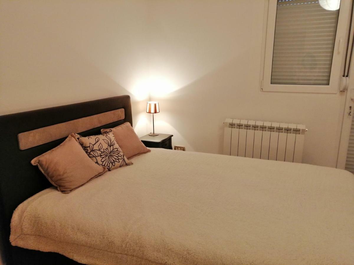 Studio Apartman Irena1 Bijela Luaran gambar