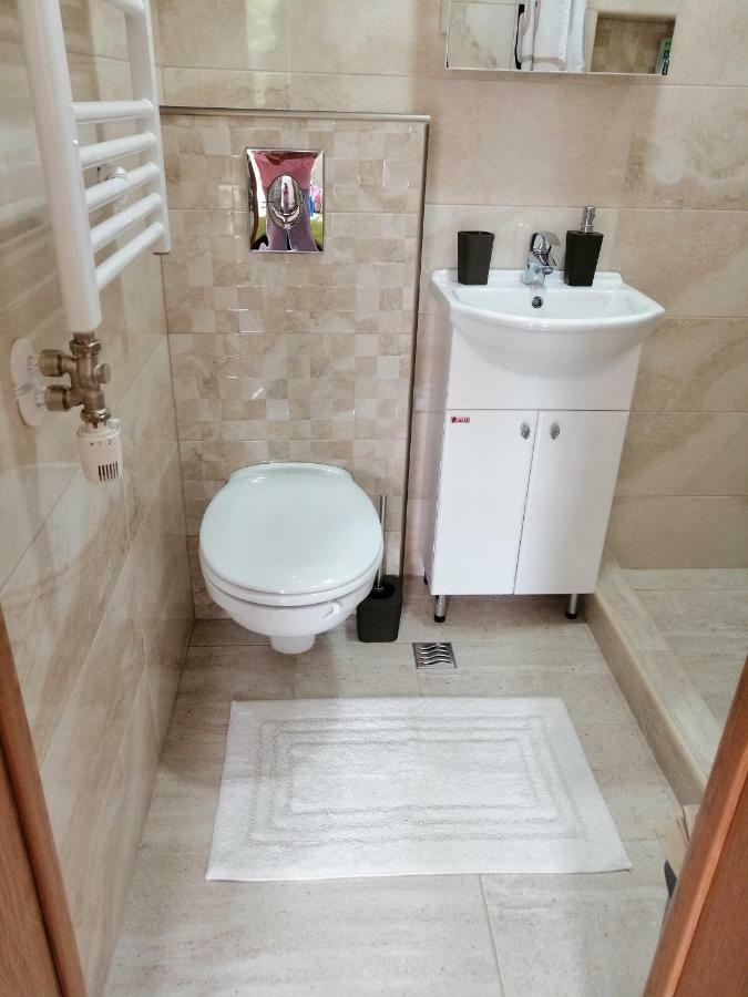 Studio Apartman Irena1 Bijela Luaran gambar